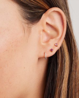 Diamond Pavé Single Huggie