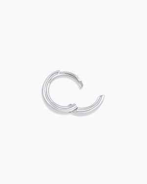 14k White Gold Classic Single Huggie